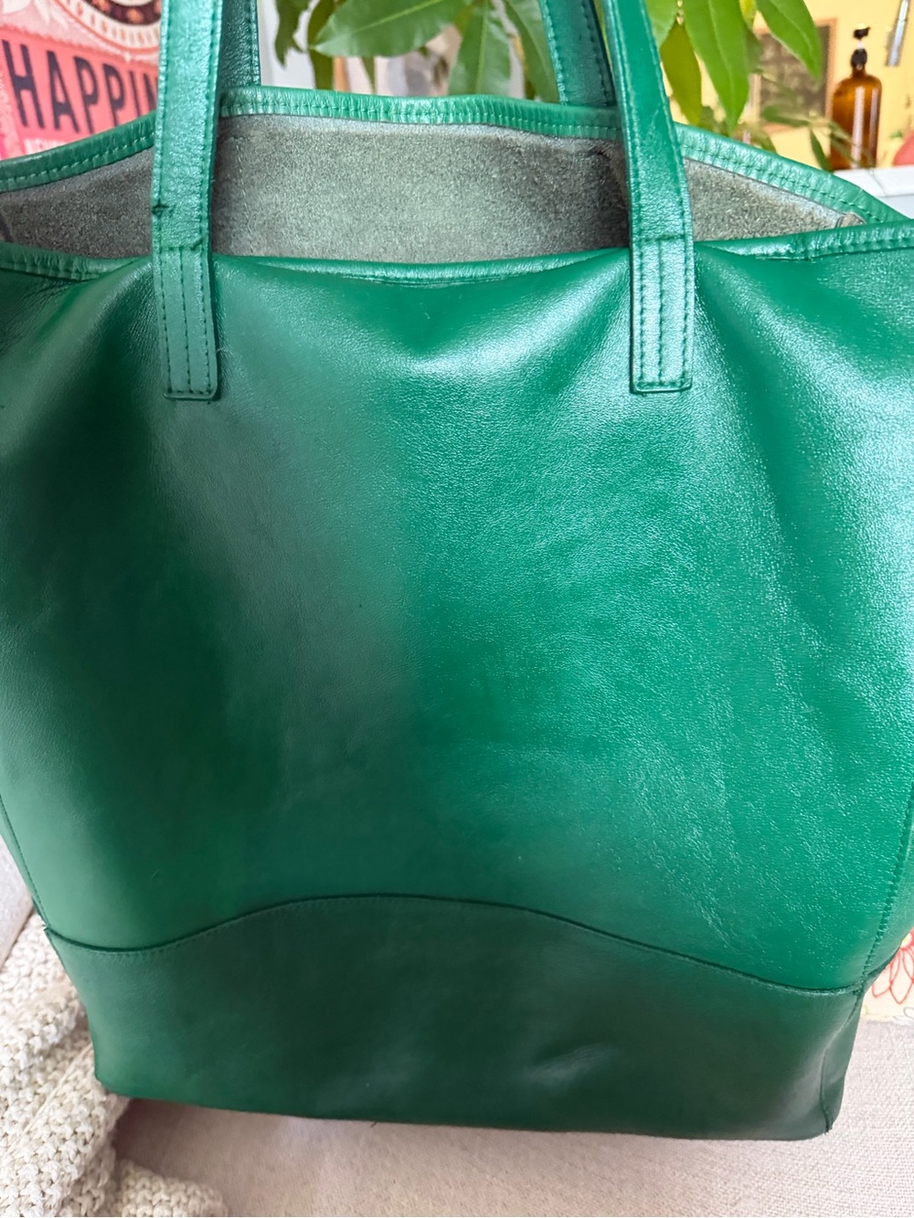 La Mer Green Leather Tote Bag - Picture 2 of 7